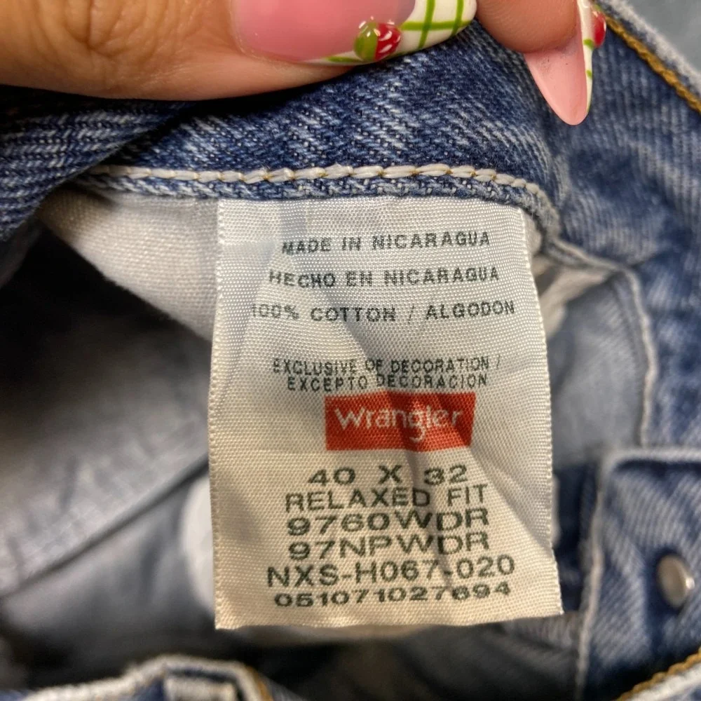 Wrangler Premium Quality Jeans Men 40x32 Blue Denim Cotton Stretch Relaxed Fit